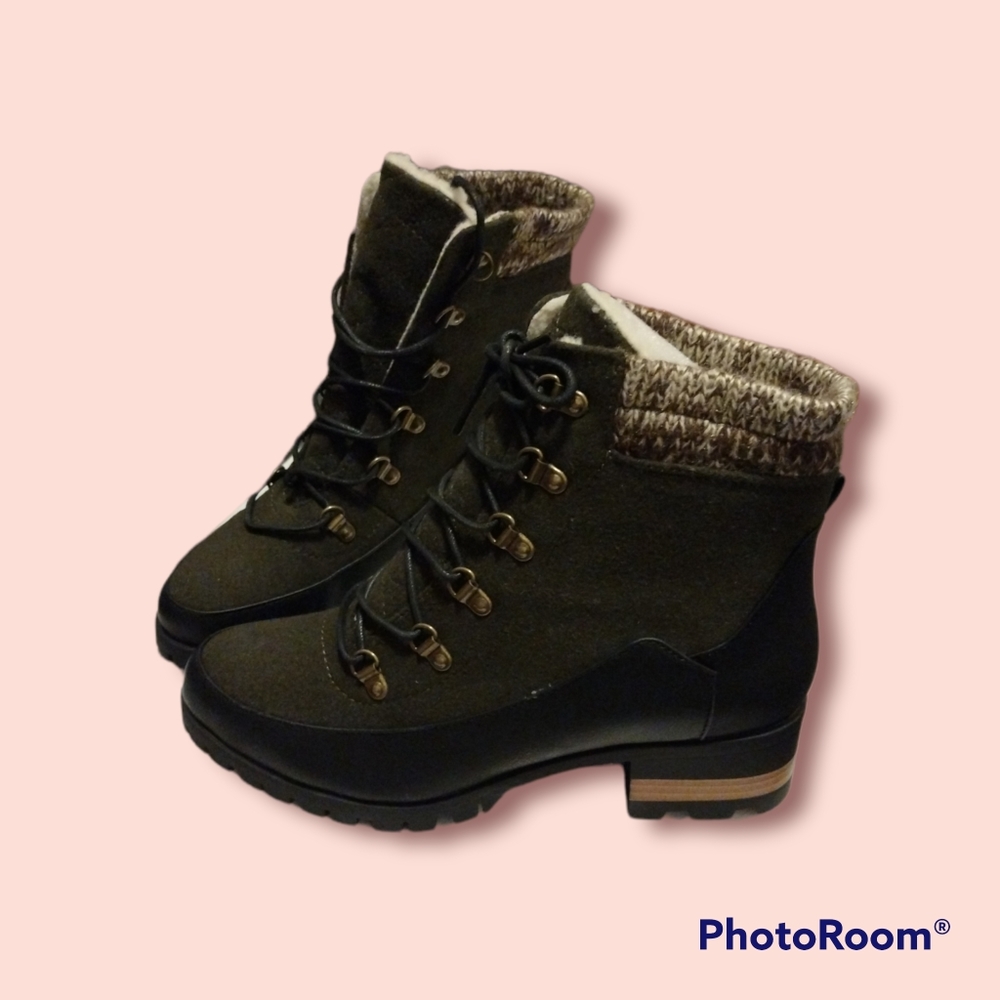 Sinclaire Booties